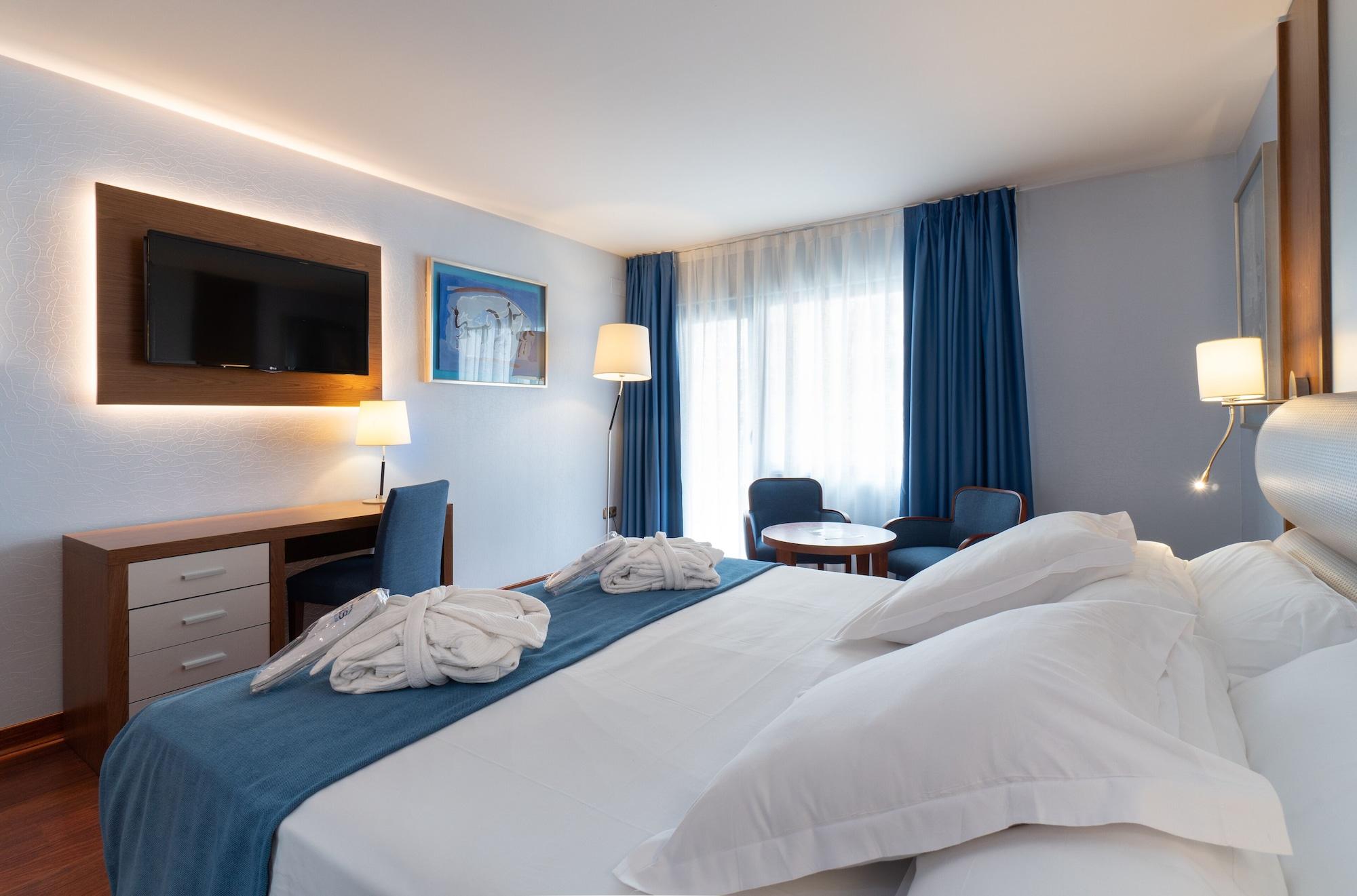Hotel Ms Maestranza Malaga Bagian luar foto