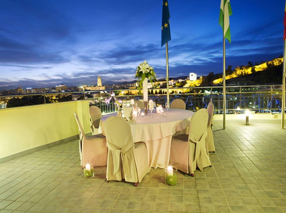 Hotel Ms Maestranza Malaga Bagian luar foto