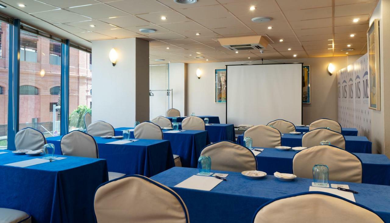 Hotel Ms Maestranza Malaga Bagian luar foto