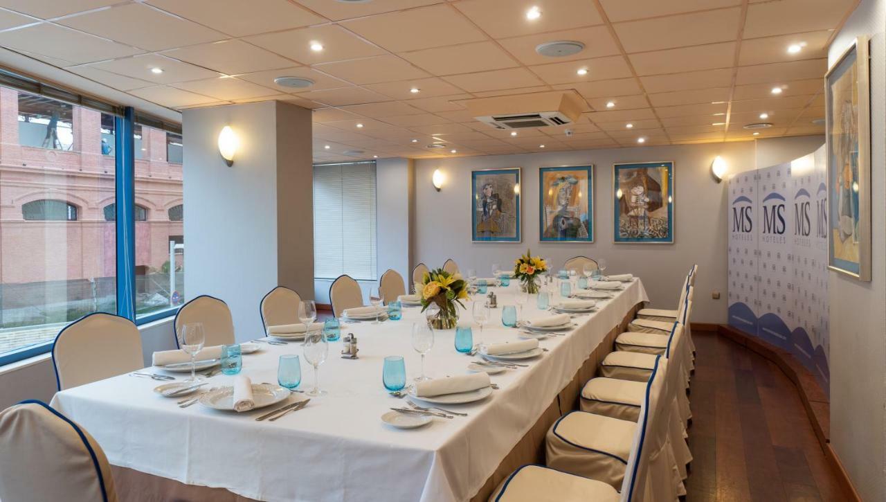 Hotel Ms Maestranza Malaga Bagian luar foto
